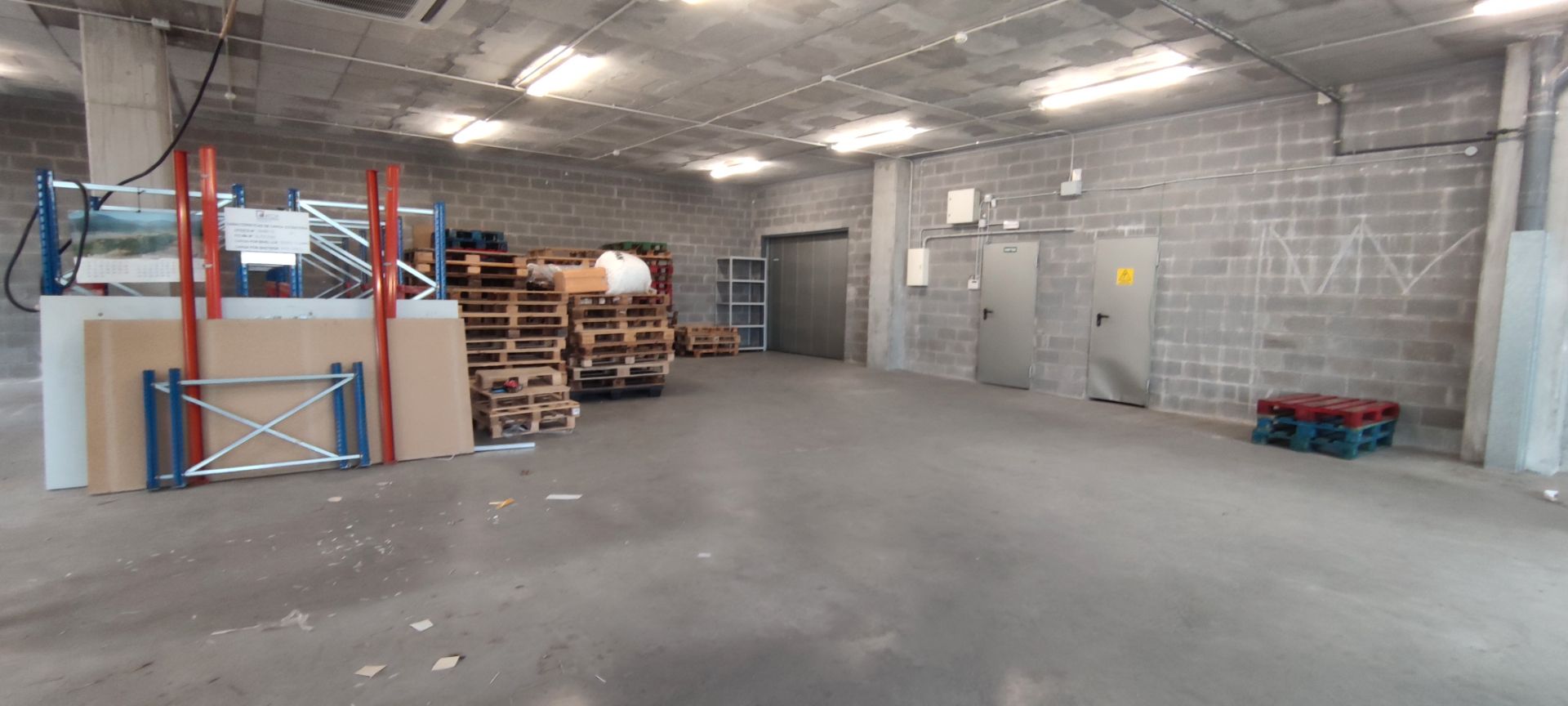 Büro zum Verkauf in L'Hospitalet de Llobregat mit Klimaanlage und Alarm