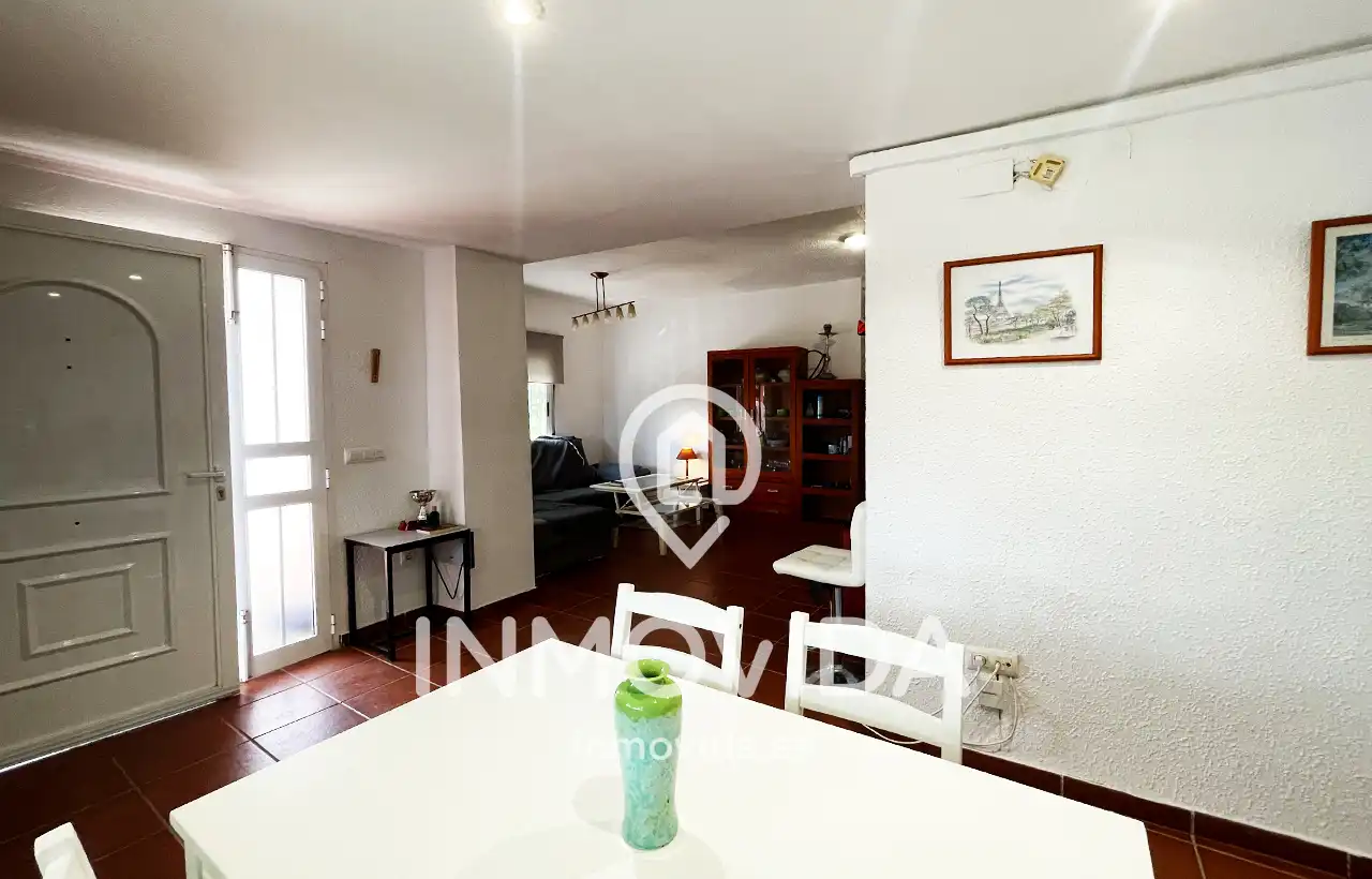 Sala d'estar de Casa o xalet en venda en Xàtiva amb Aire condicionat, Jardí privat i Terrassa