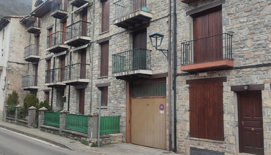 Foto 1 de Piso en venta en Avenida Zaragoza, 52, Biescas, Huesca