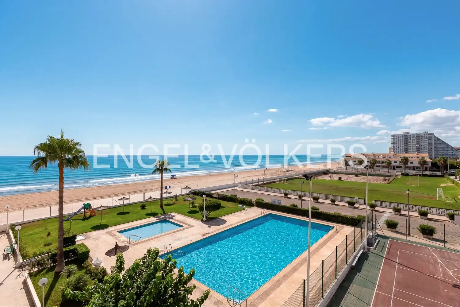 Terrassa de Pis de lloguer en Valencia amb Calefacció, Terrassa i Piscina