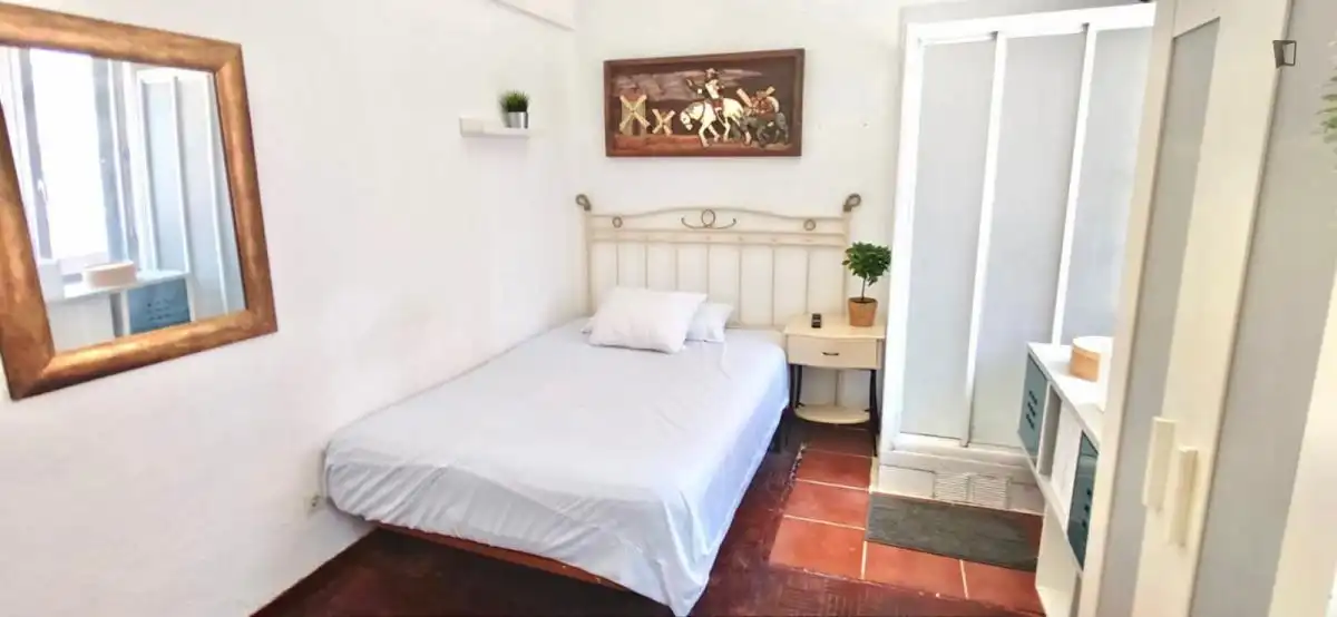 Room in Guindalera
