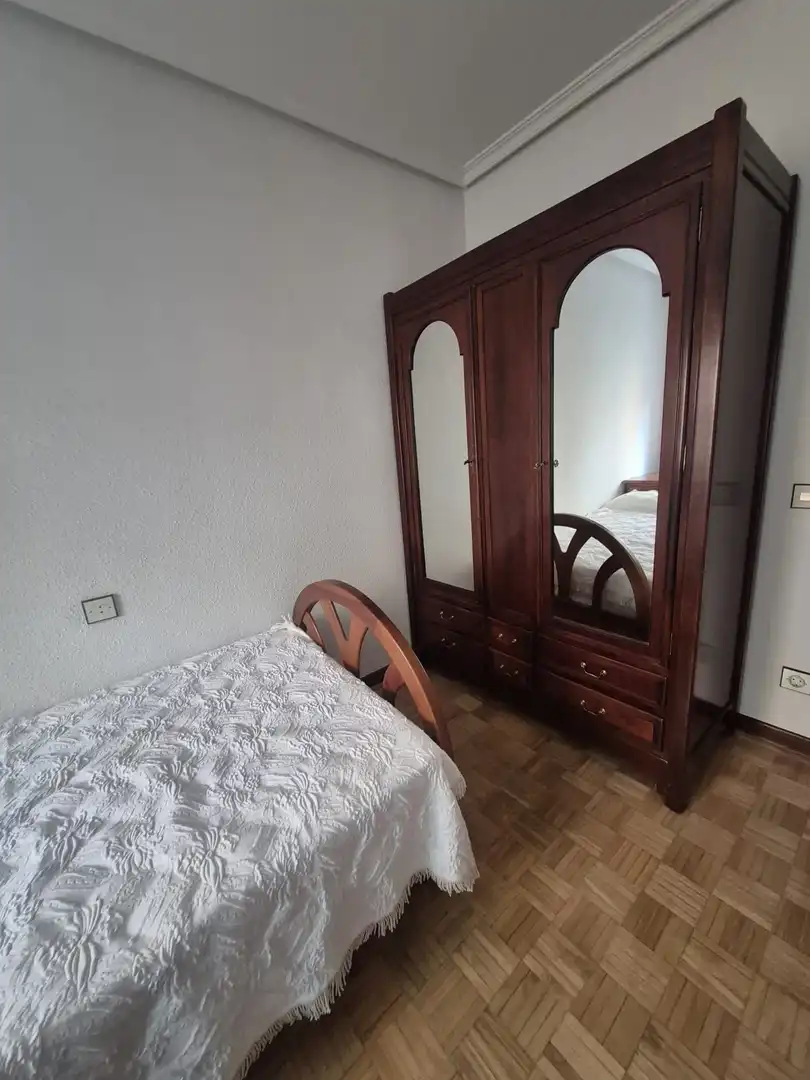 Flat for rent in Ávila, Ávila