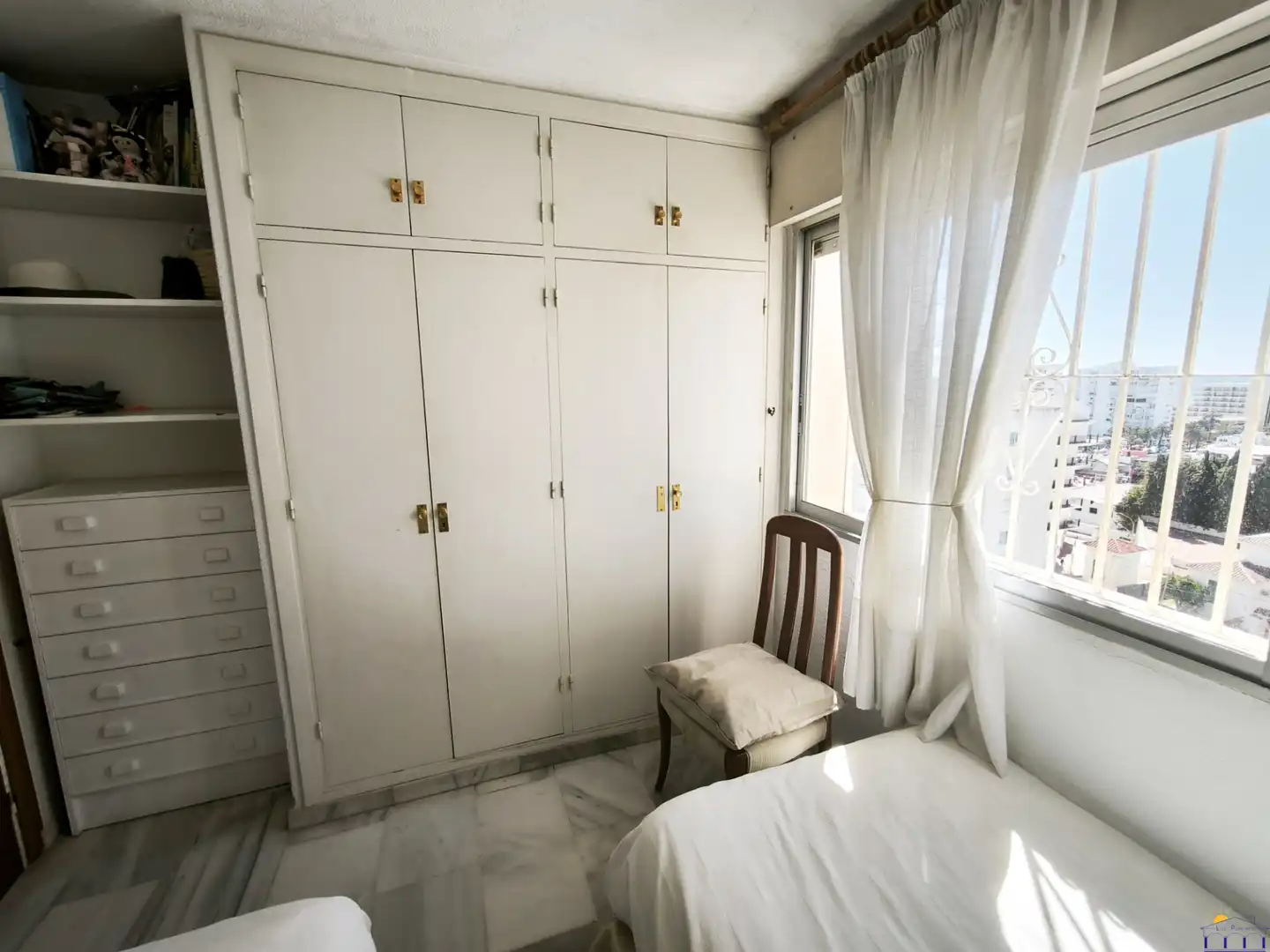 Habitación de Apartamento en venta en Benalmádena con Aire acondicionado, Calefacción y Terraza
