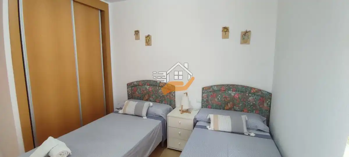Bedroom of Flat for sale in La Manga del Mar Menor  with Air Conditioner, Balcony and Community pool