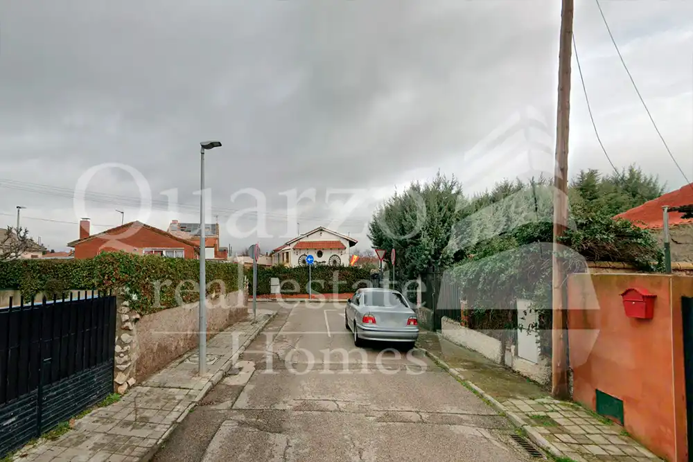 Vista exterior de Casa o chalet en venta en Serracines con Jardín privado y Piscina