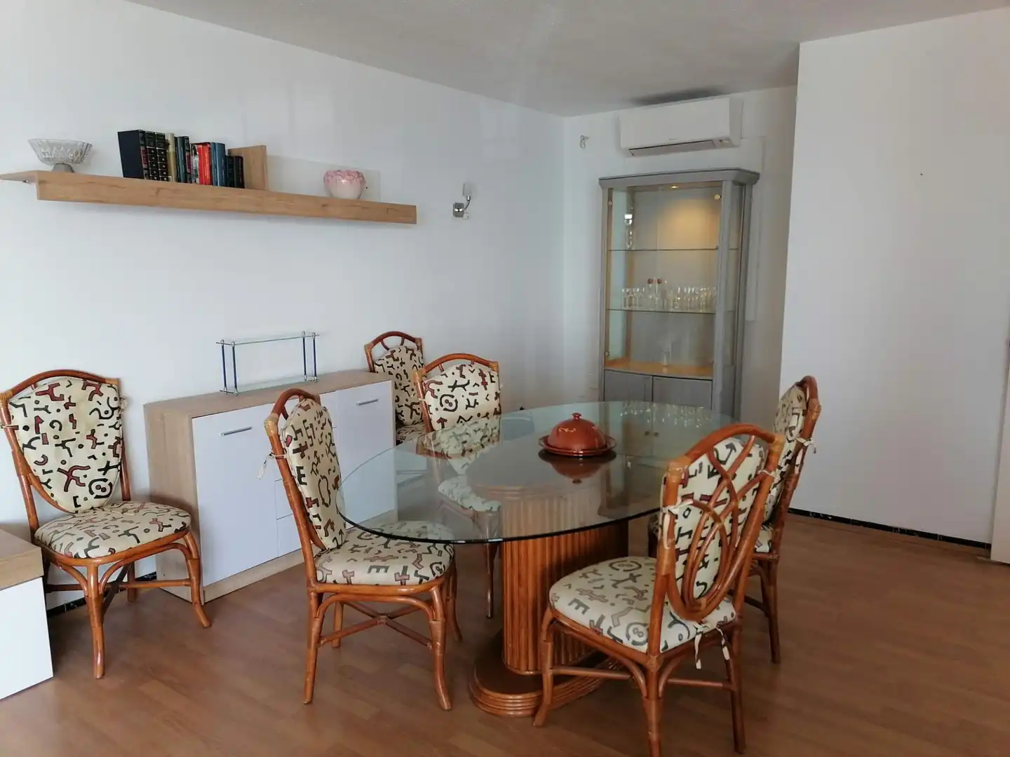 Comedor de Apartamento de alquiler en  Palma de Mallorca con Aire acondicionado, Amueblado y Balcón
