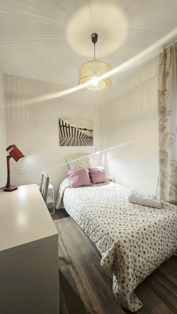 Habitación de Piso de alquiler en Madrid con Aire acondicionado, Calefacción y Terraza