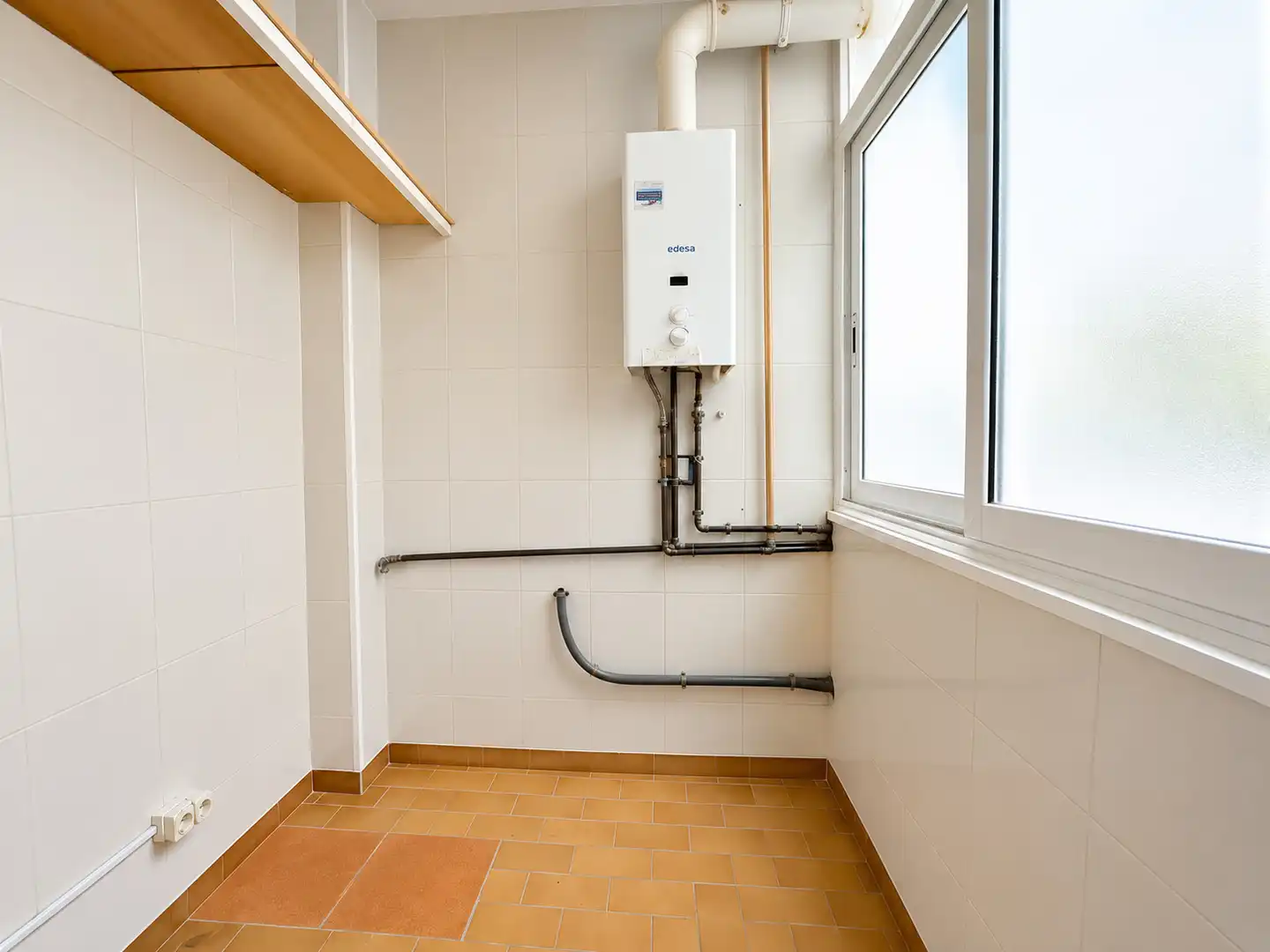 Baño de Piso en venta en Sabadell con Aire acondicionado