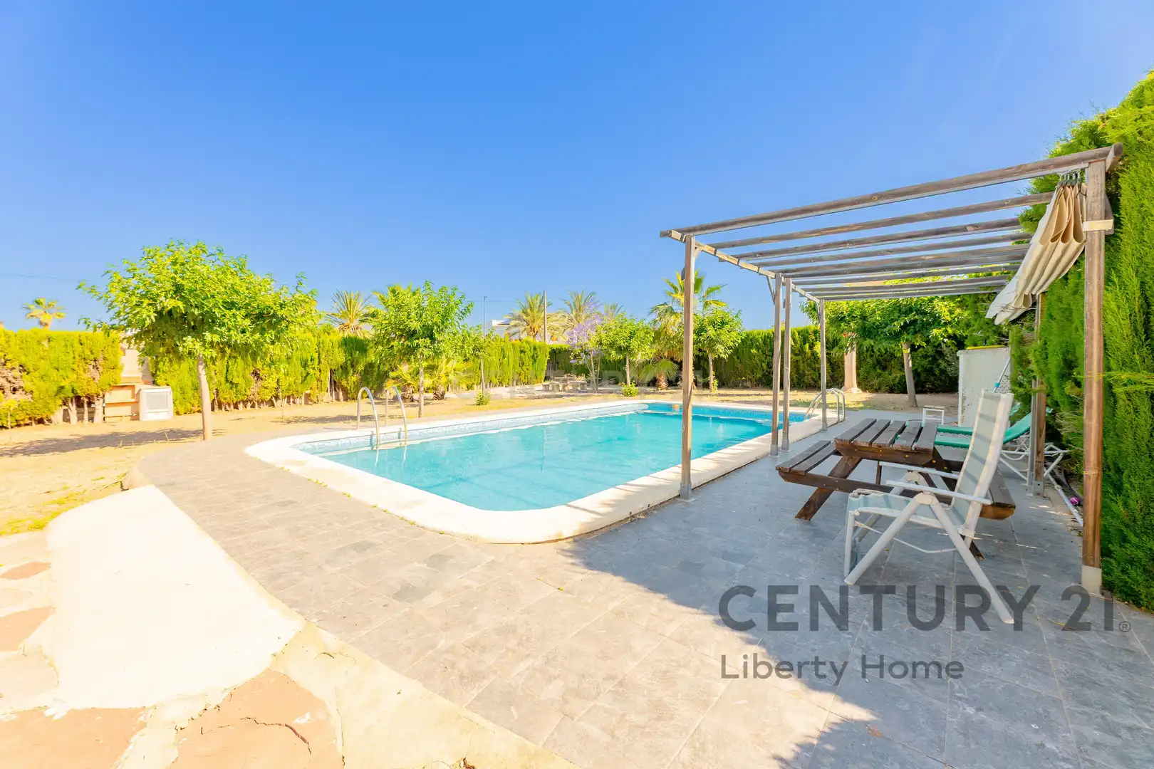 Vista exterior de Casa o xalet en venda en Náquera amb Aire condicionat, Jardí privat i Traster