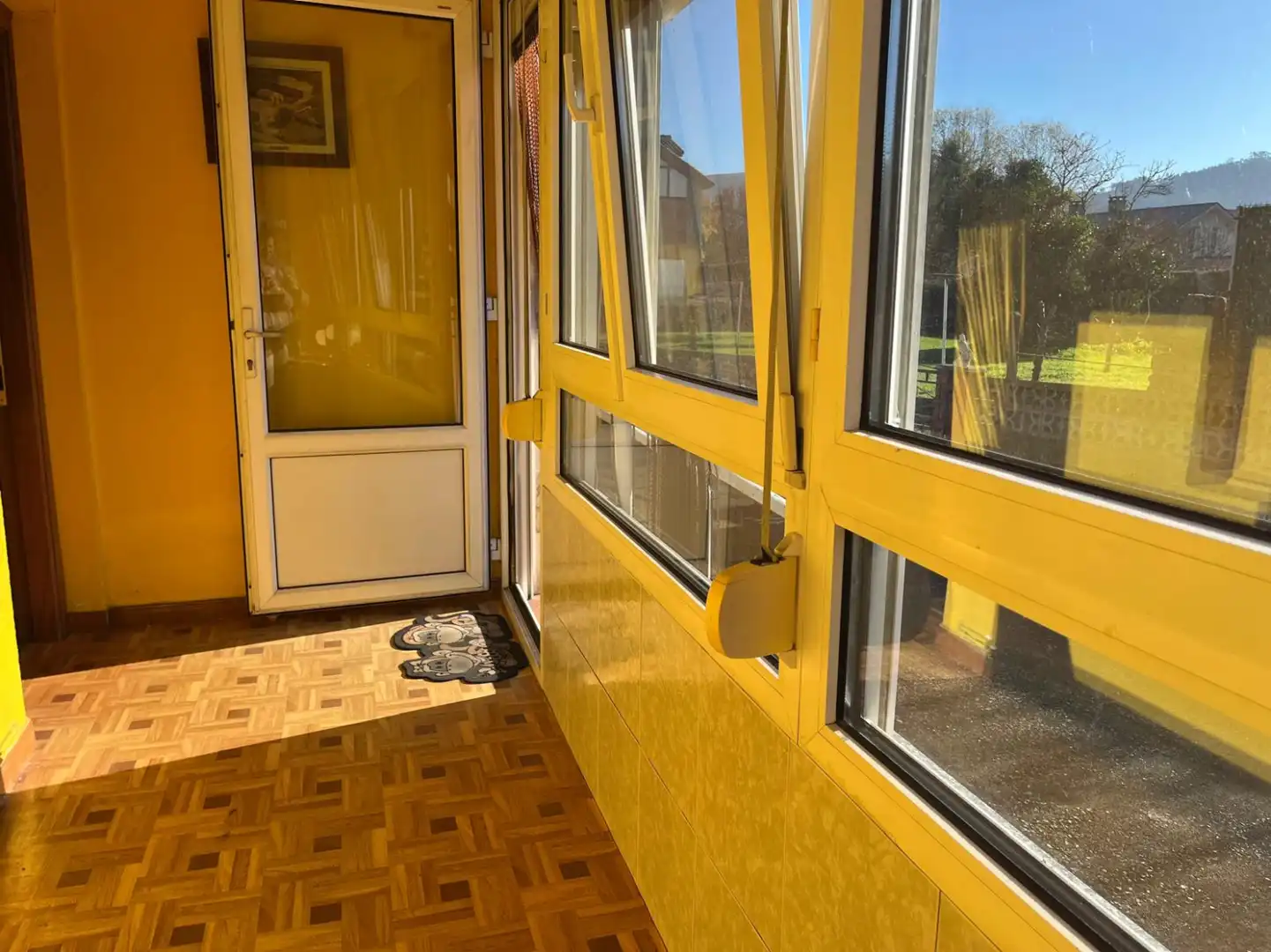 Casa o chalet en venta en Los Corrales de Buelna  con Calefacción y Jardín privado