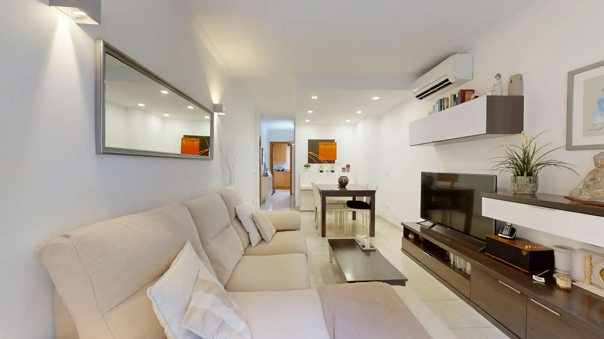Living room of Duplexes for sale in  Palma de Mallorca  with Air Conditioner, Terrace and Furnished