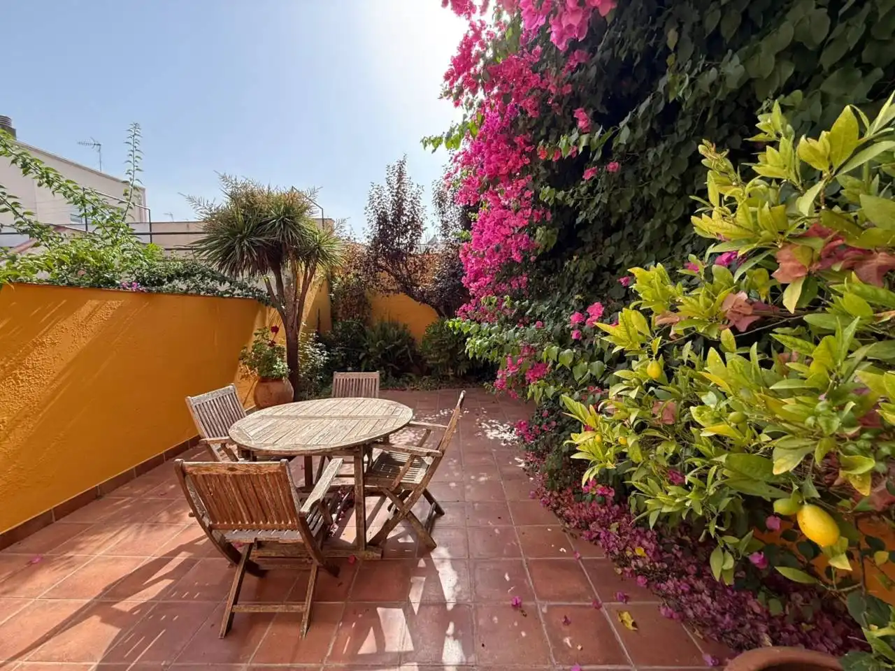 Terrassa de Casa o xalet en venda en Terrassa amb Aire condicionat, Calefacció i Jardí privat