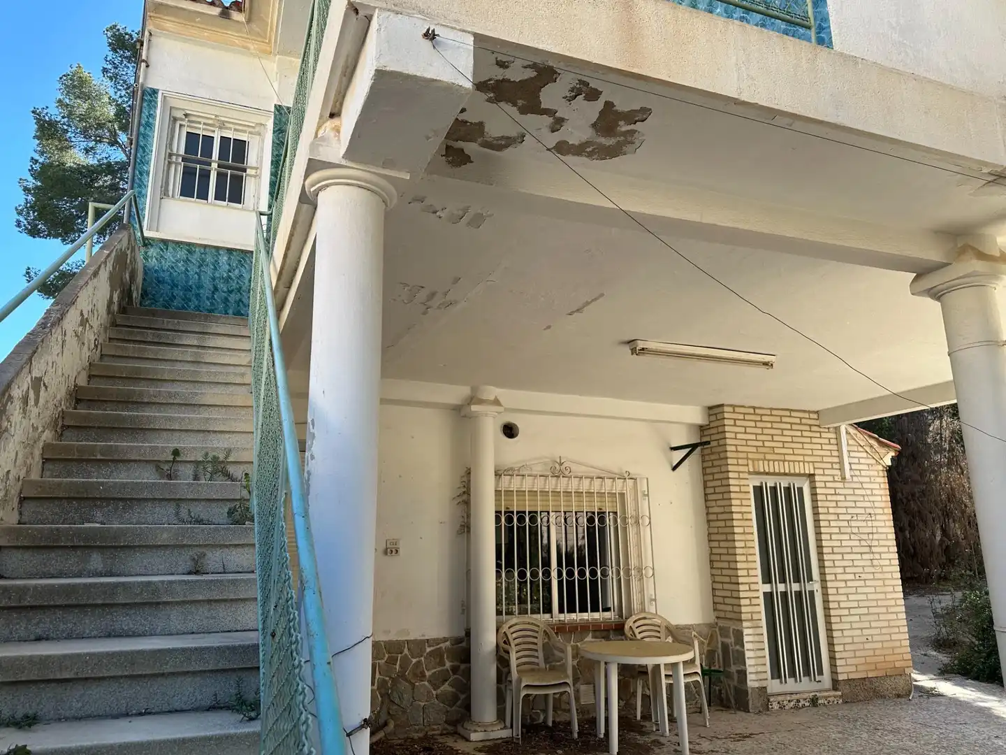 Vista exterior de Casa o xalet en venda en Murcia amb Calefacció, Terrassa i Traster