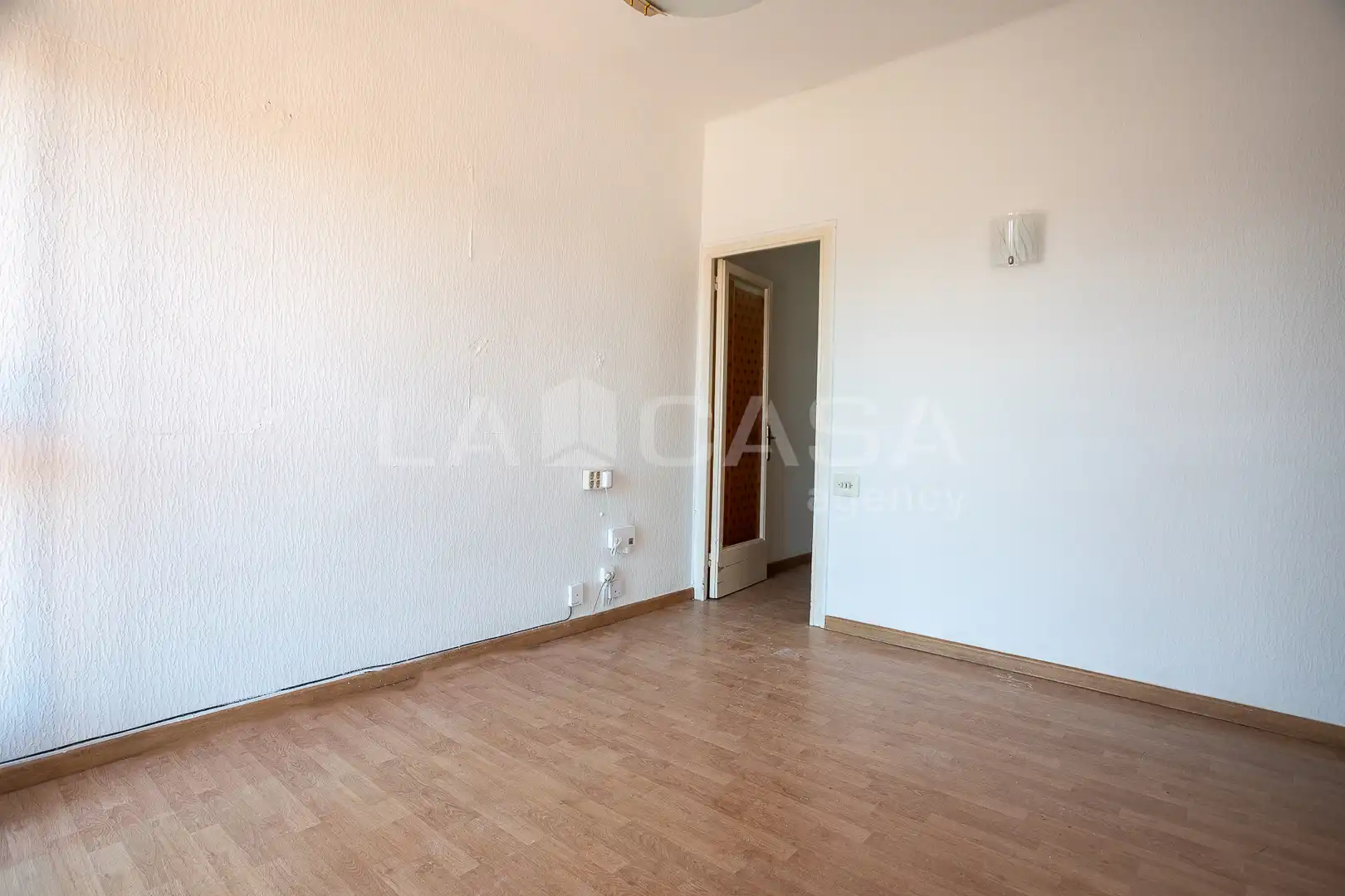 Habitación de Piso en venta en Barcelona con Balcón