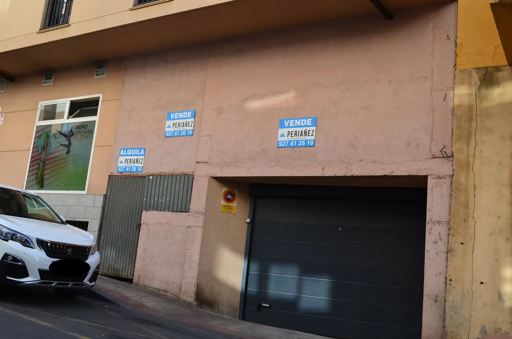 Gewerbefläche zum Verkauf in Calle Manuel Bermejo 5
