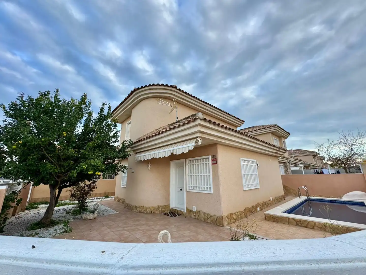 Villa mit Terrasse zum Verkauf in Los Balcones - Los Altos, imagen 2