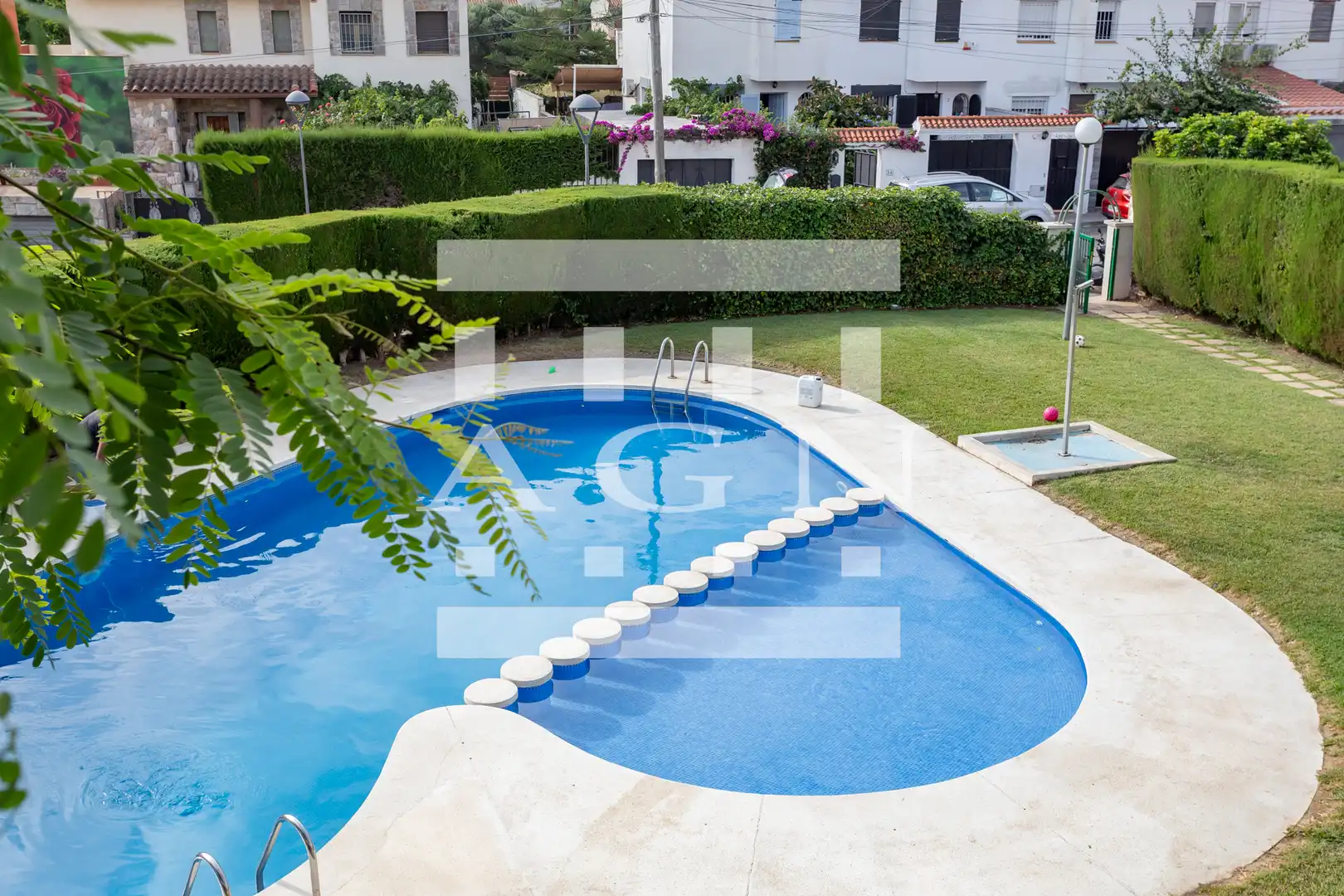 Piscina de Apartament en venda en Cambrils amb Aire condicionat, Calefacció i Terrassa