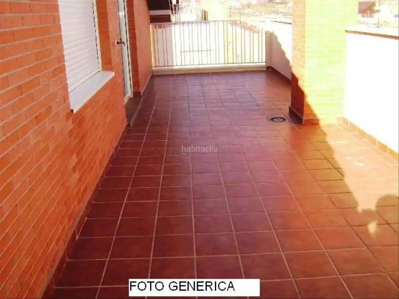 Casa aparellada en venda a Calle Luís de Góngora 20, imagen 4