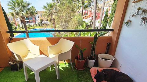 Foto 2 de Apartament en venda a Los Gallos, Cádiz