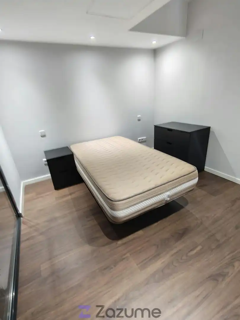 Bedroom of Lofts for rent in San Sebastián de los Reyes  with Air Conditioner, Heating and Parquet flooring