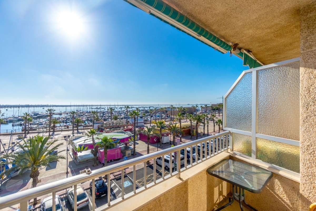 Terrassa de Apartament en venda en San Pedro del Pinatar amb Moblat i Balcó