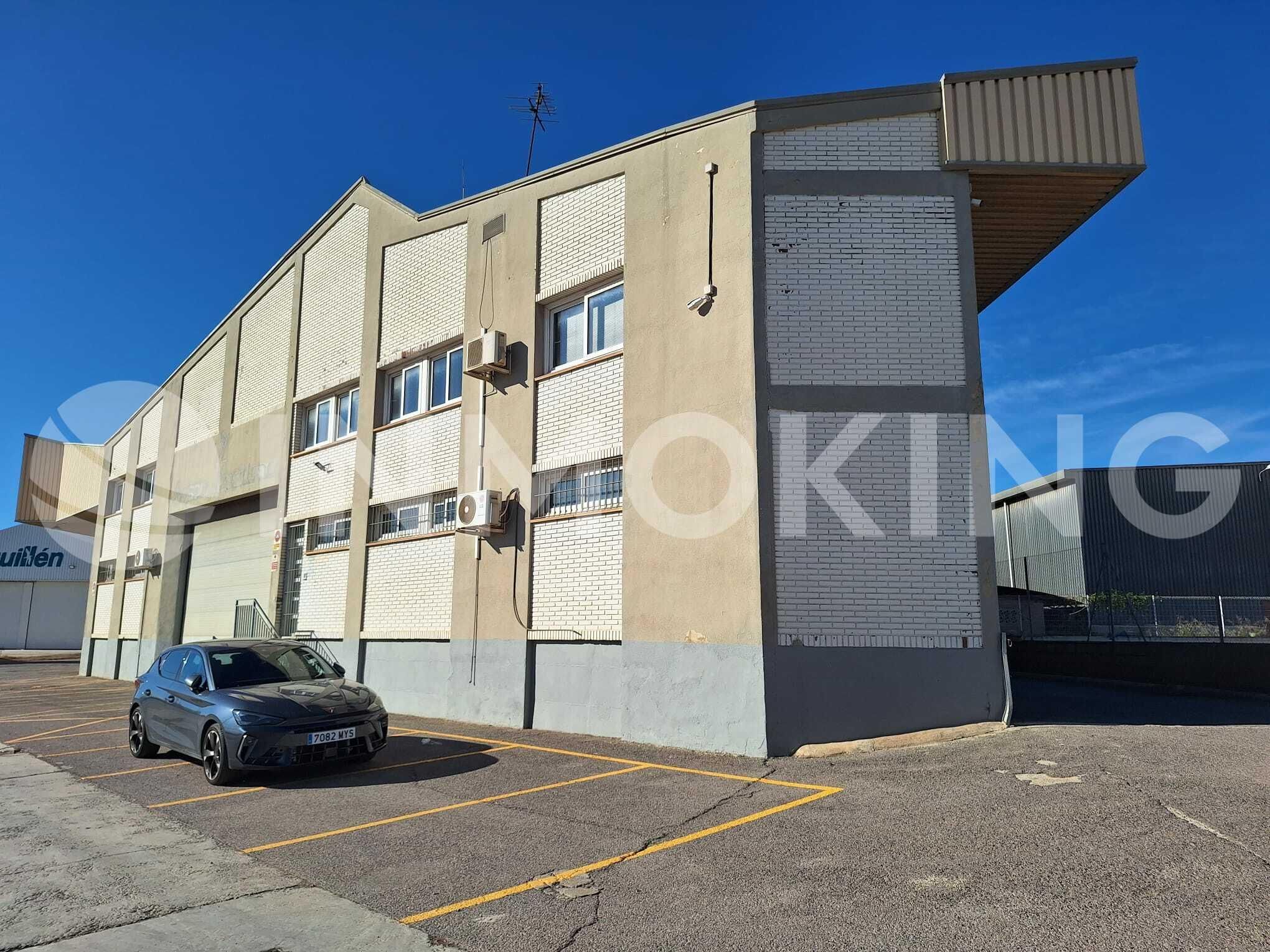 Exterior view of Industrial buildings for sale in Xirivella
