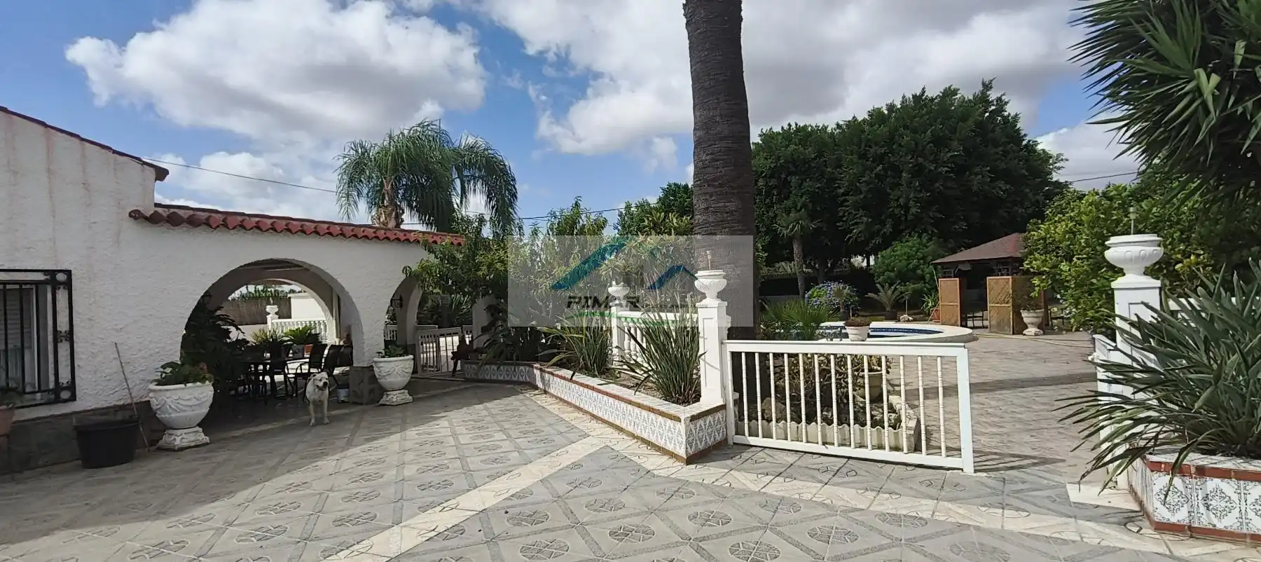 Vista exterior de Casa o xalet en venda en Elche / Elx amb Aire condicionat, Calefacció i Terrassa