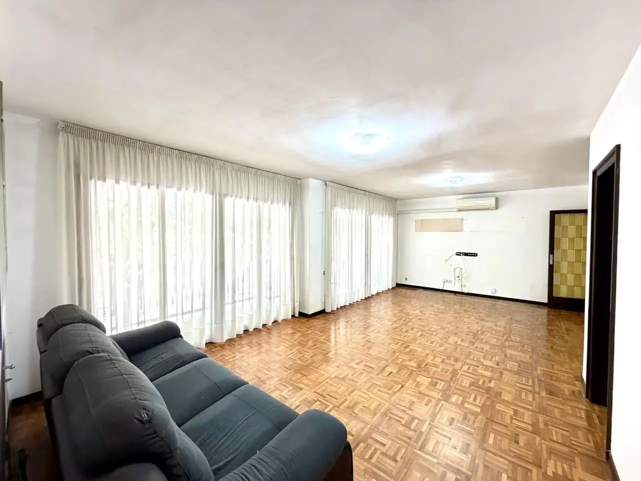 Sala d'estar de Pis en venda en Mataró amb Aire condicionat