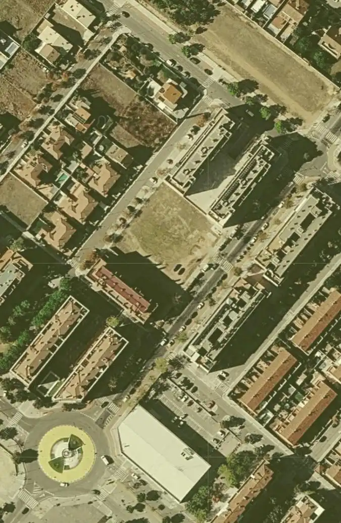 Lands and plots for sale in Calle Antonio Gala, imagen 2