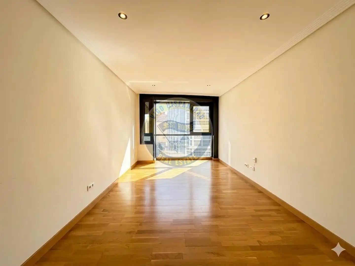 Living room of Apartments for sale in Vigo   with Heating and Storage room