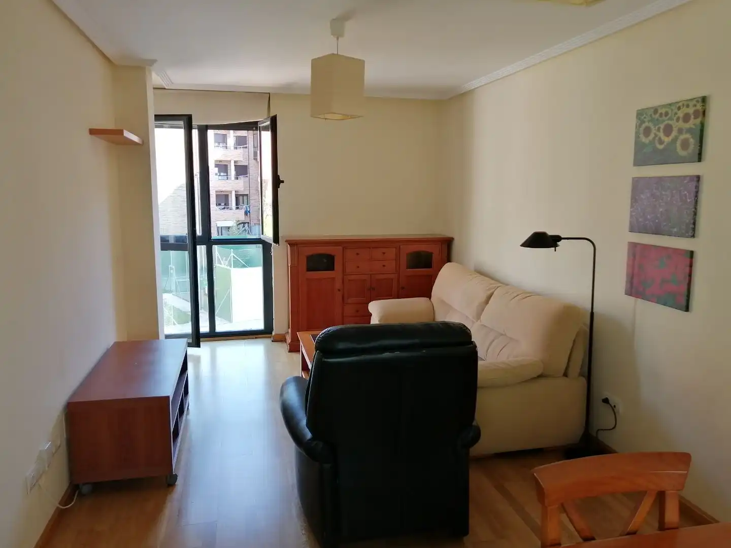 Wohnzimmer von Wohnung zur Miete in Zamora Capital  mit Privatgarten, Parkett und Terrasse