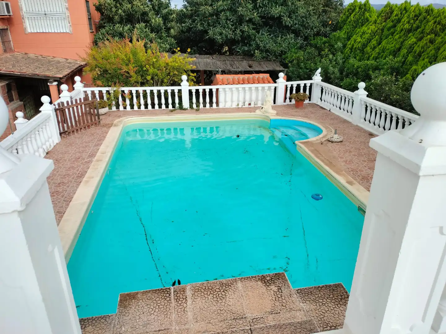 Piscina de Terreno en venta en Alzira