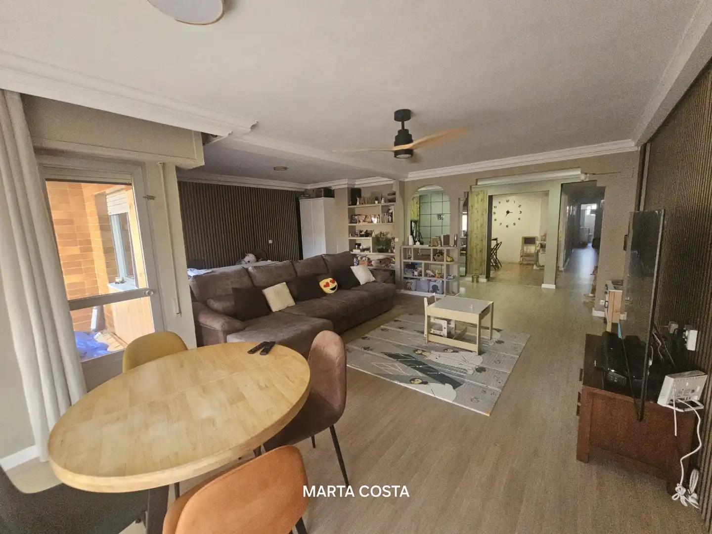 Living room of Flat for sale in La Font d'en Carròs  with Storage room, Furnished and Oven