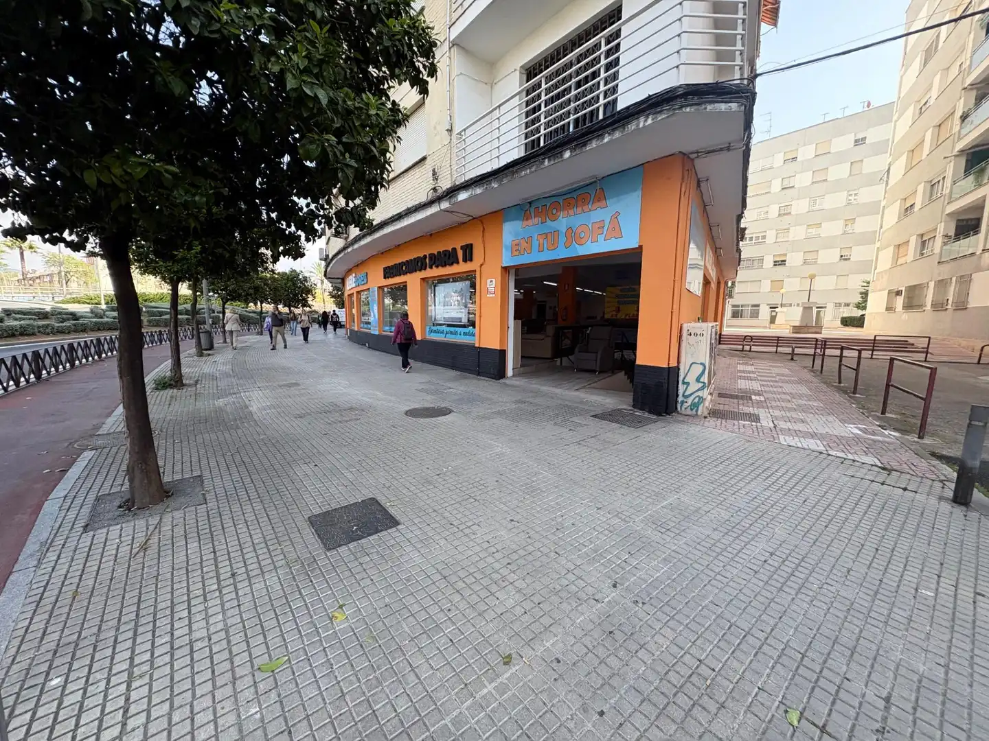 Local comercial en venta en Poniente-Sur, imagen 3