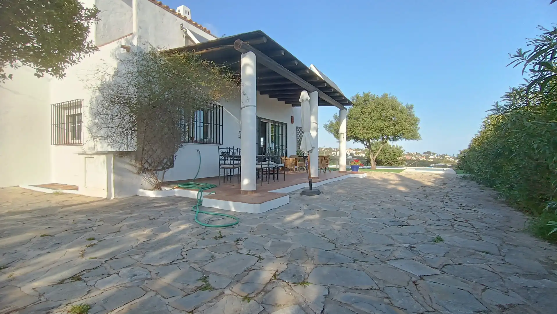 Vista exterior de Finca rústica en venta en Estepona con Aire acondicionado, Calefacción y Jardín privado