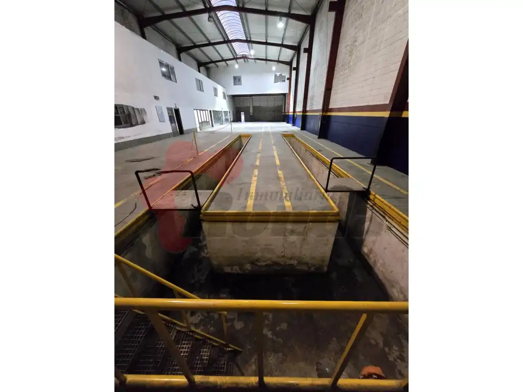 Nave industrial de alquiler en Lugo