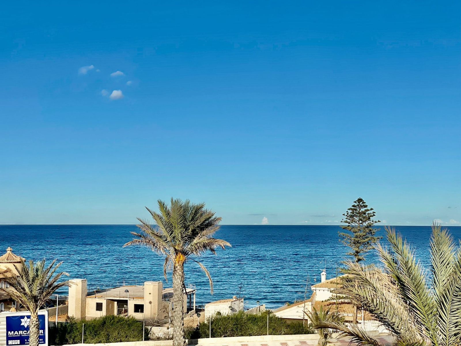 Exterior view of House or chalet for sale in La Manga del Mar Menor  with Air Conditioner, Private garden and Terrace