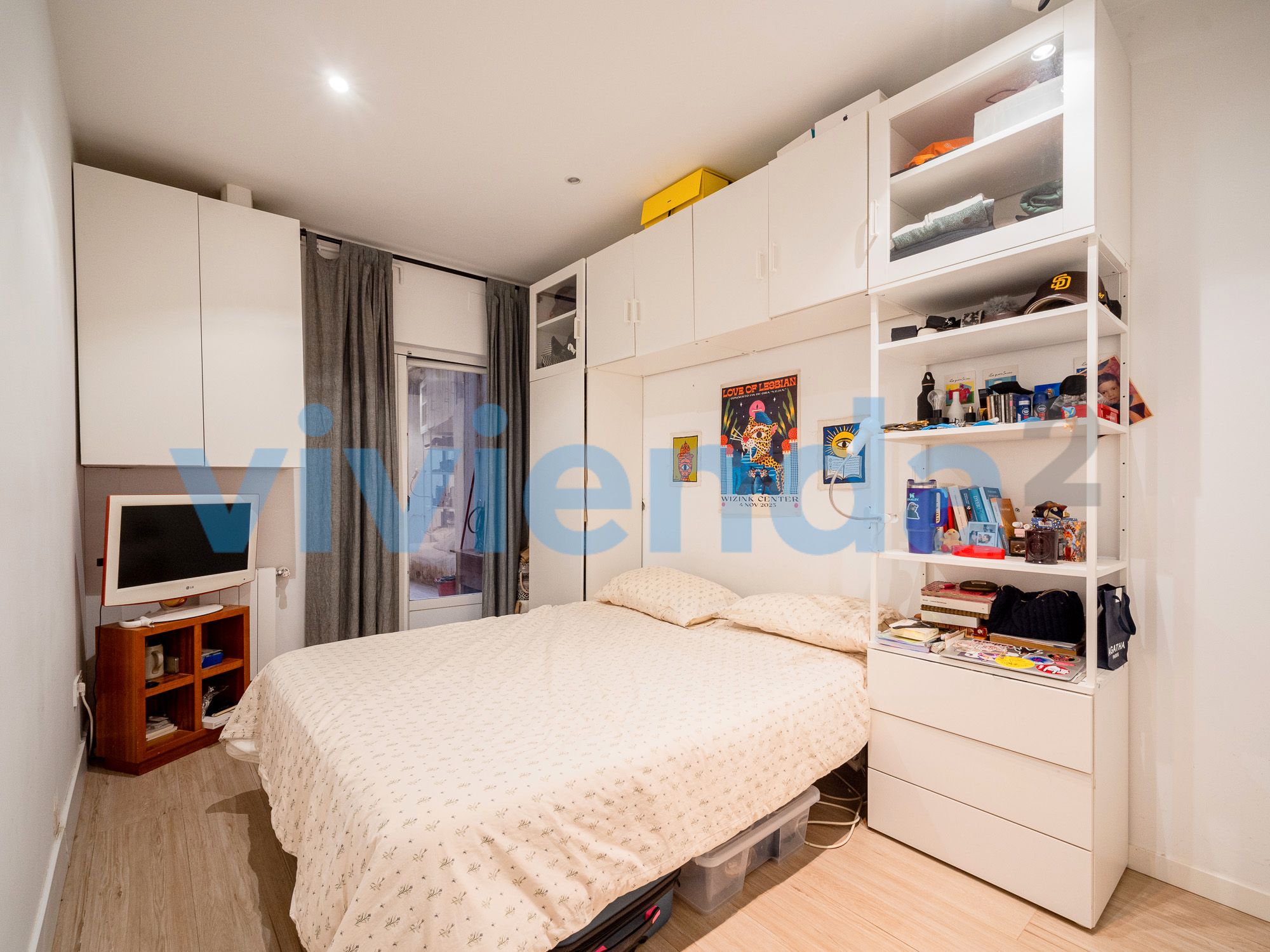 Bedroom of Flat for sale in  Madrid Capital  with Air Conditioner, Heating and Terrace