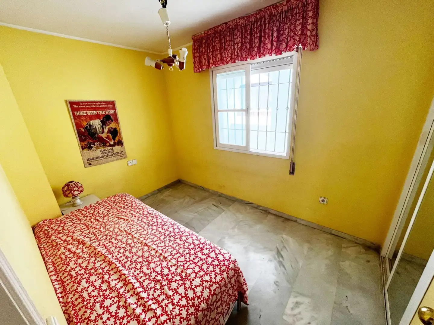 Dormitori de Apartament en venda en Benalmádena amb Piscina comunitària