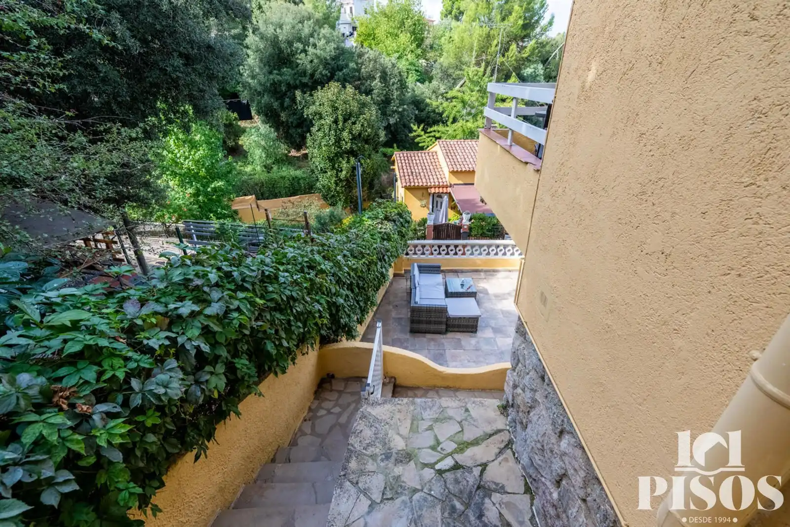 Adossat amb jardí en venda a Dalmau, imagen 33