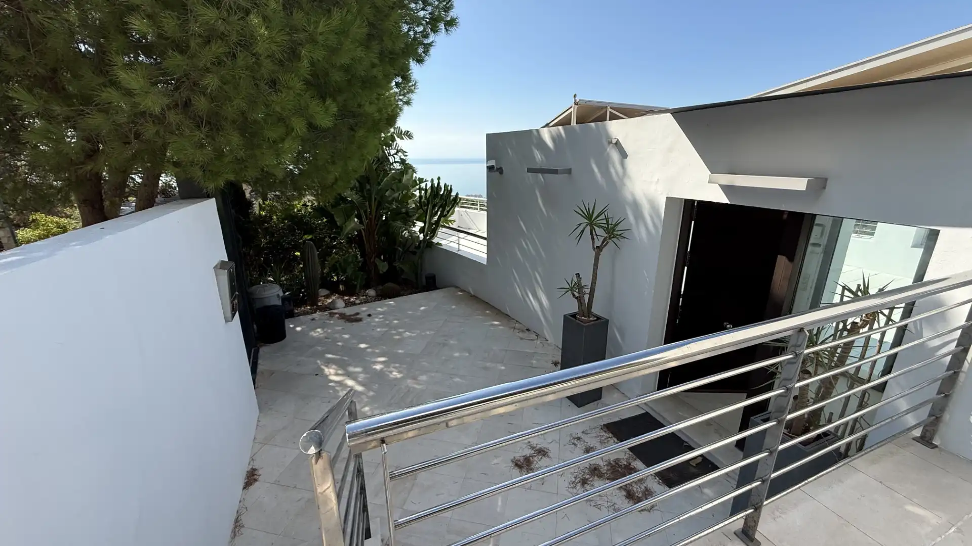 Houses for sale in Calle Esterlicia, 1, Pinares de San Antón