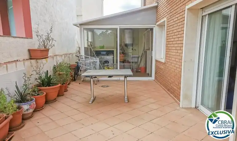 Terraza de Casa adosada en venta en Roses con Calefacción, Terraza y Horno