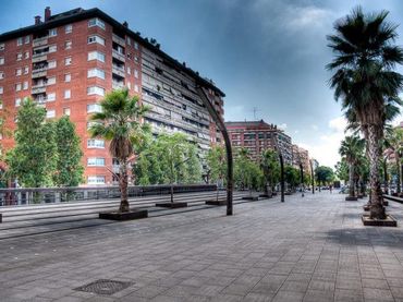 Local comercial en venta en Les Corts