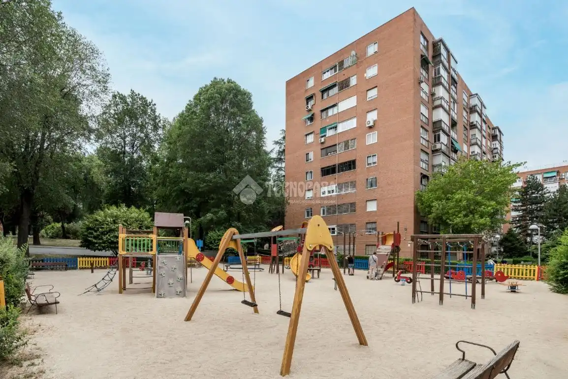 Parking de Piso en venta en Madrid