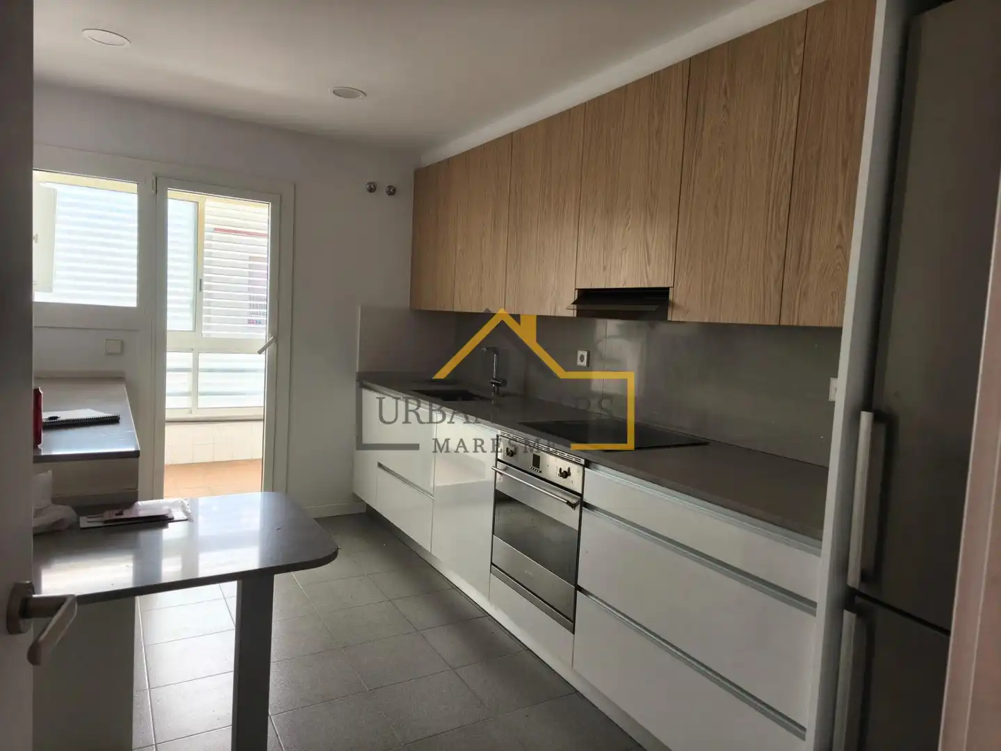 Piso con terraza en venta en Horta - Guinardó