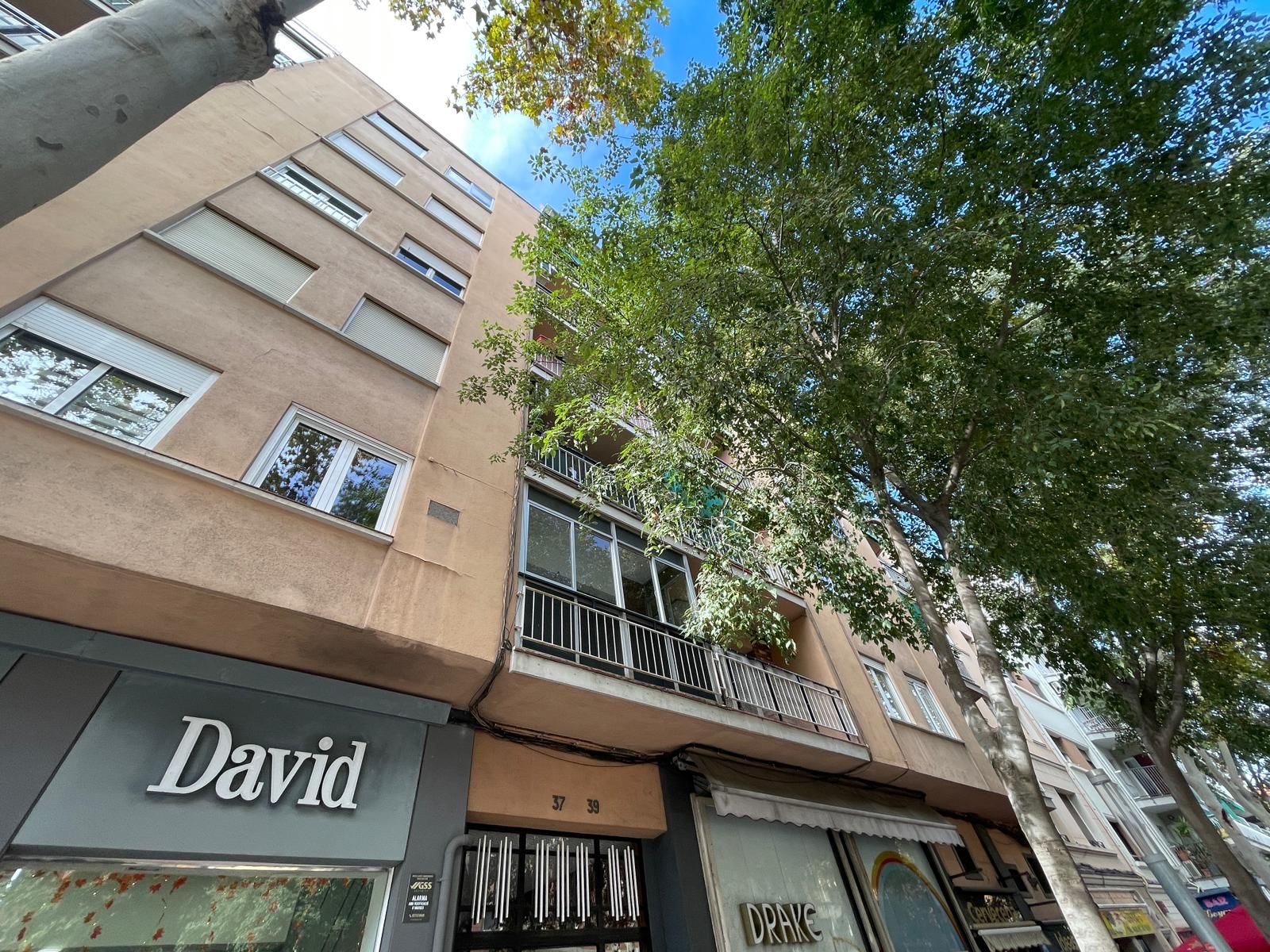 Vista exterior de Pis en venda en  Barcelona Capital