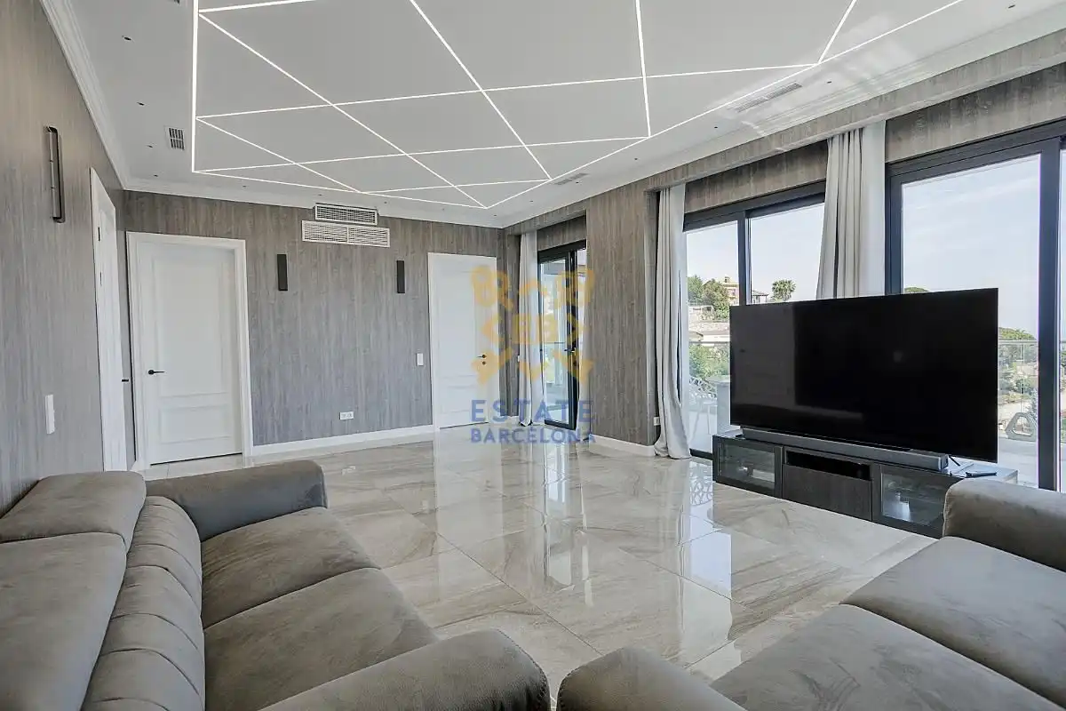 House with pool for sale in Roca Grossa, imagen 4
