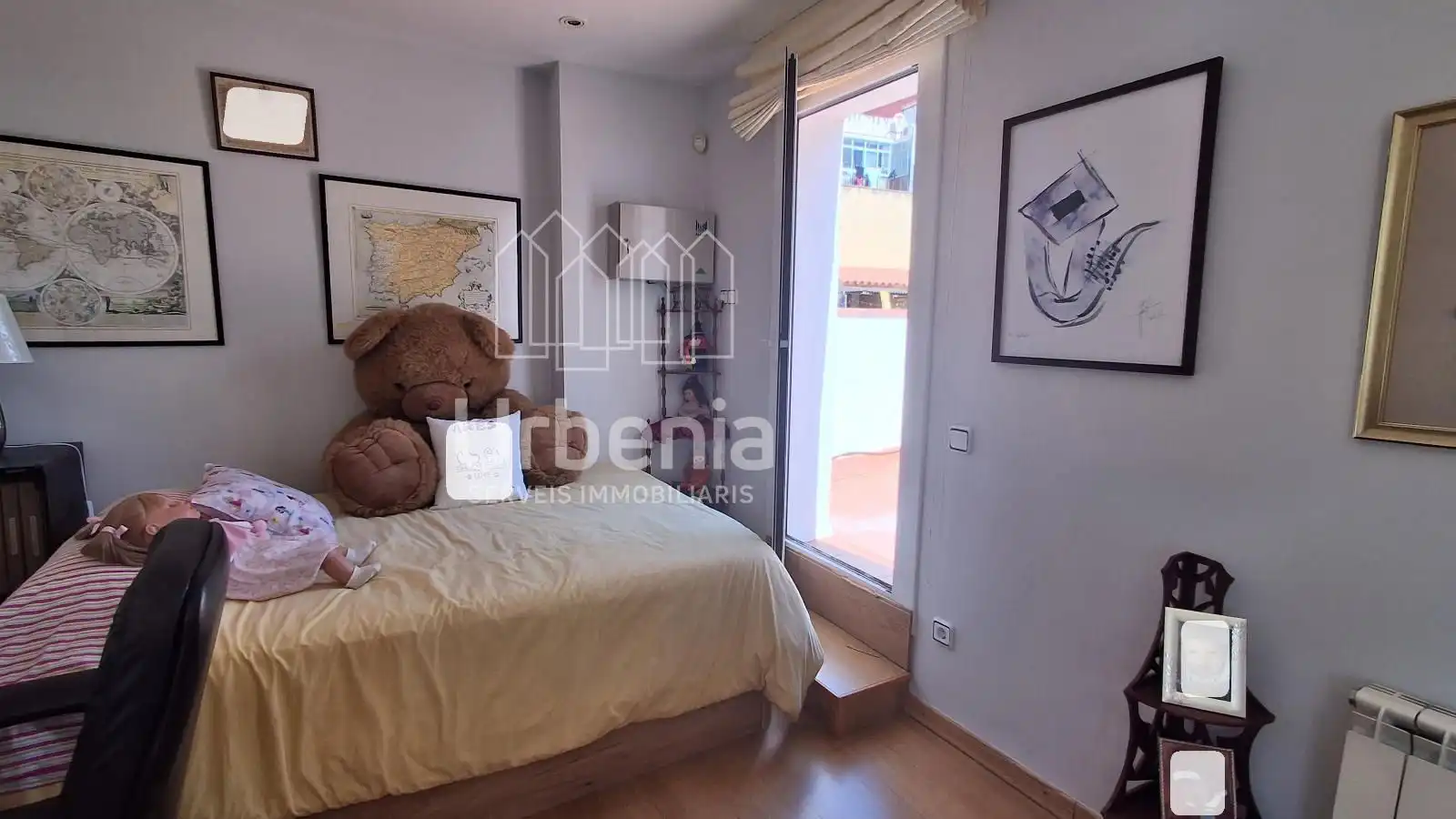 Dormitori de Casa o xalet en venda en Mataró amb Aire condicionat, Calefacció i Terrassa