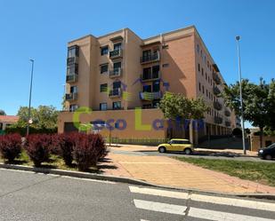 Vista exterior de Pis de lloguer en Salamanca Capital amb Calefacció, Moblat i Forn