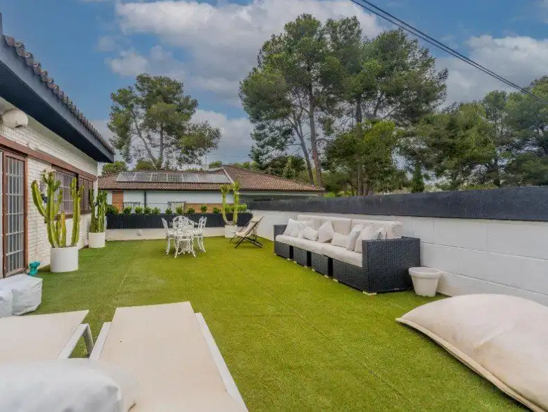 Terrace of Houses for sale in Paterna  with Air Conditioner, Heating and Private garden